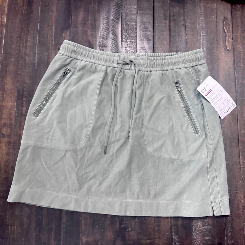 Athleta Farallon Skirt 10 Tall NWT